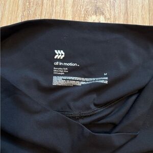 All in Motion Ultra High-Rise Black Leggings